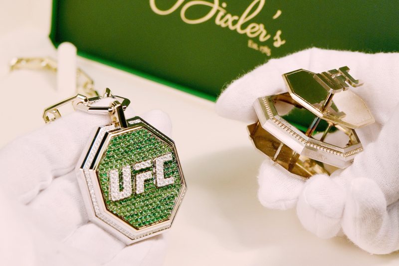 Bixlers x UFC Octagon Pendant 4 New 1