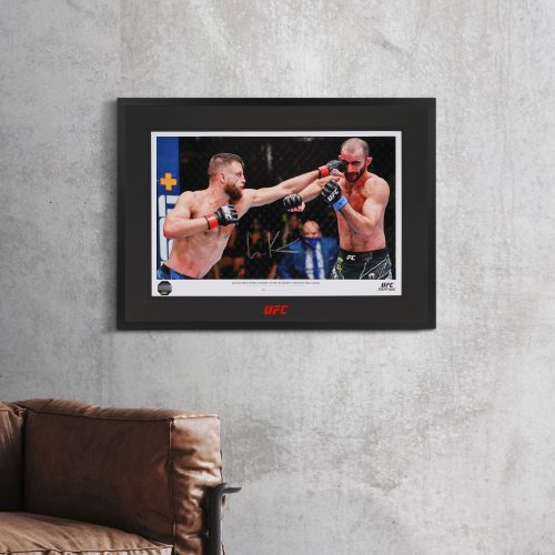 Calvin Kattar Signed Print 600x400mm UFC FN 2