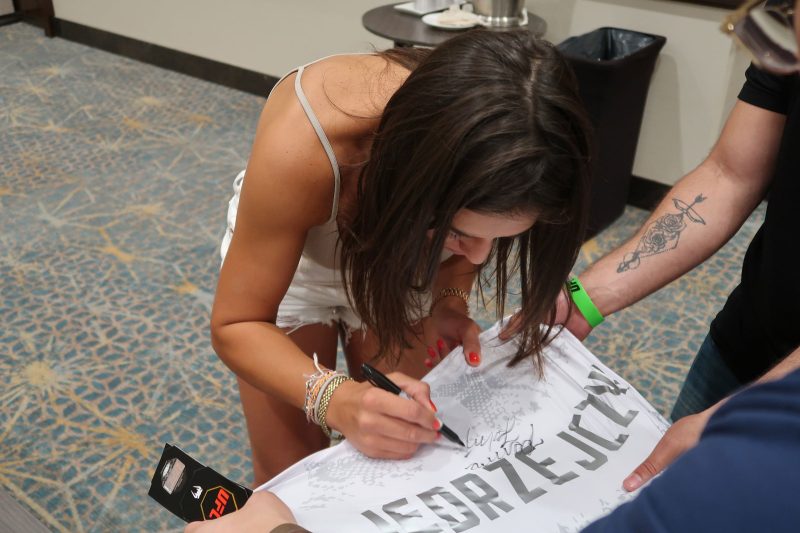 Joanna Jedrzejczyk White Jersey 7