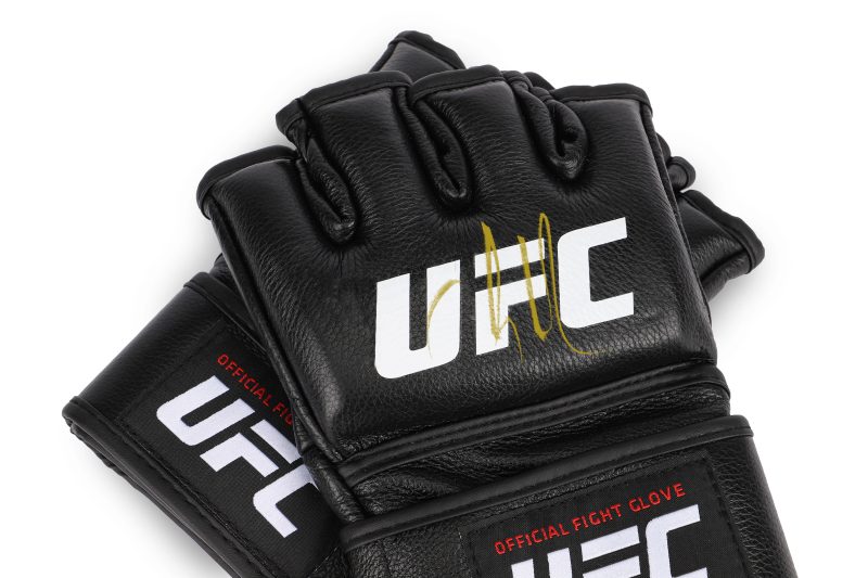 Marlon Vera UFC Signed Replica Gloves 5