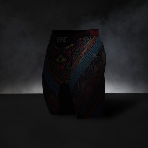 Platinum Mystery Box Venum Special Shorts