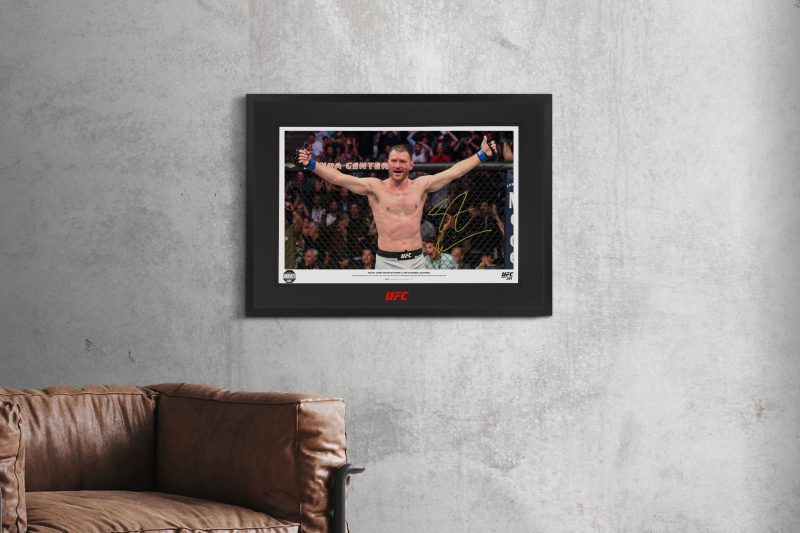 Stipe Miocic Signed Photo 600x400mm 2 e8f0559f 82c2 414e abf5 8e48c0bb186d