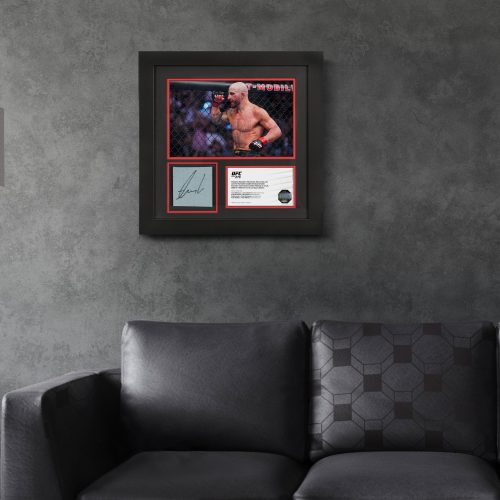 UFC Canvas Photo Alexander Volkanovski Signed Canvas 5 80c2d5d5 6c77 49d9 84d1 580f1f7e5b97