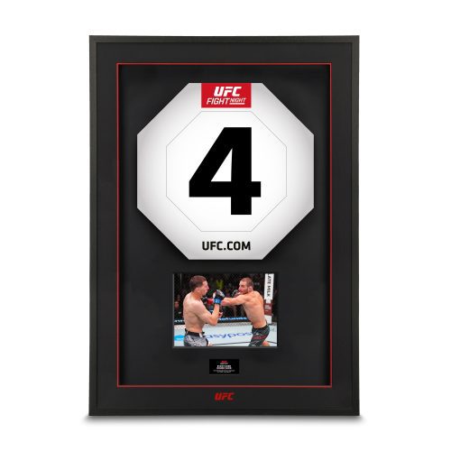 UFC Round Card Photo 1 dcba5688 84d7 4289 93c7 f77e3f7cf445